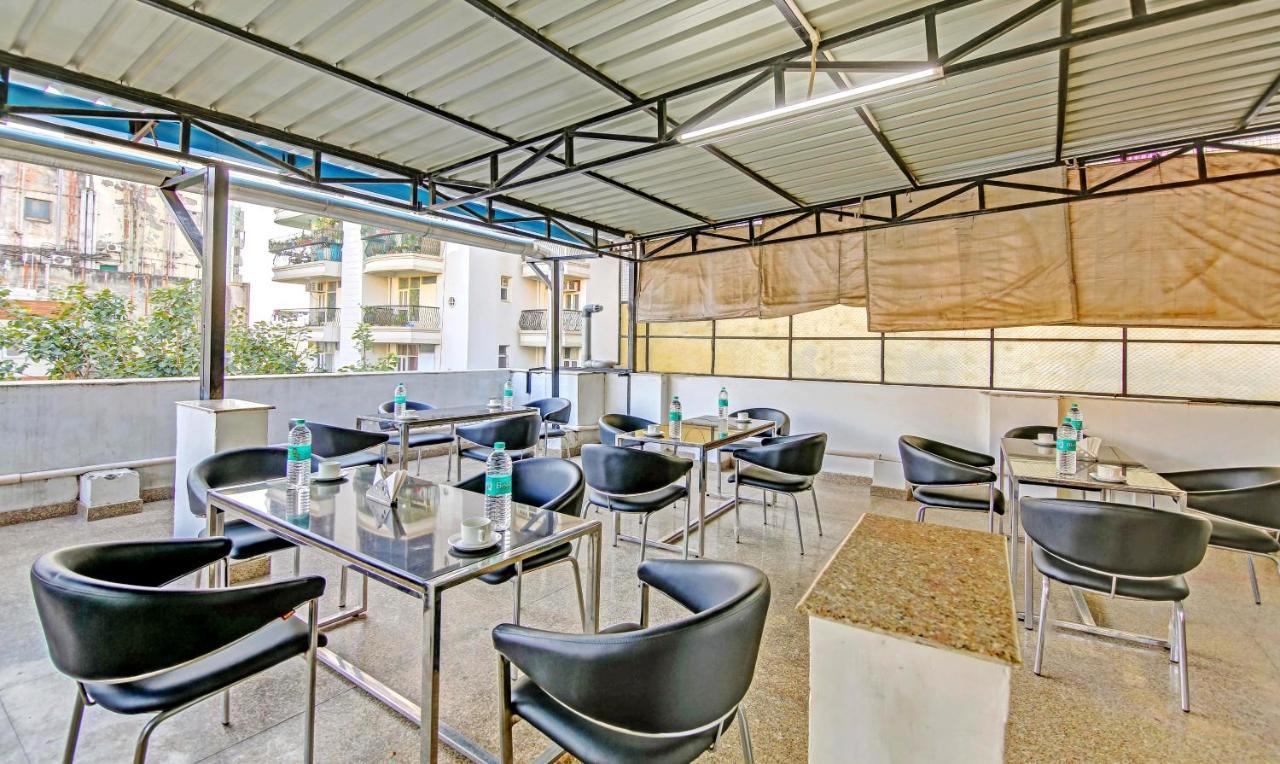 Treebo Sai Village Gold Souk - Sec 43 Gurgaon Extérieur photo
