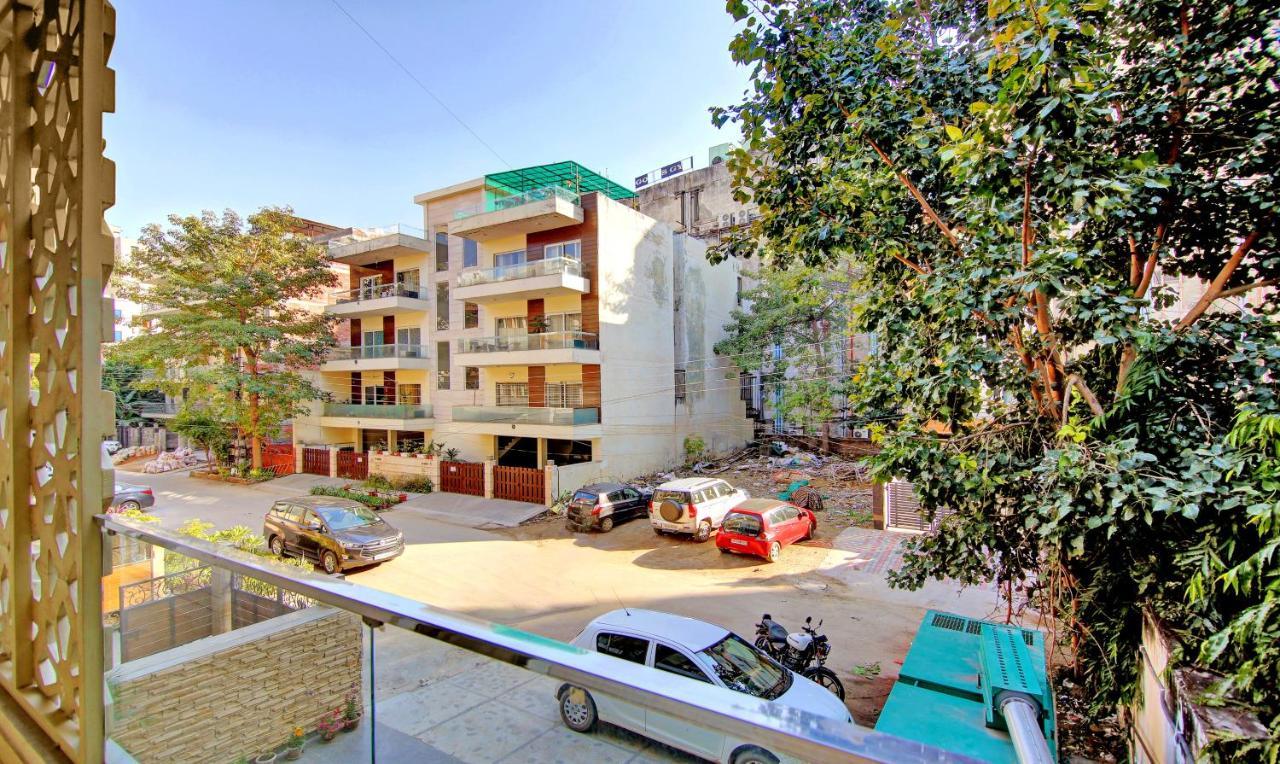 Treebo Sai Village Gold Souk - Sec 43 Gurgaon Extérieur photo